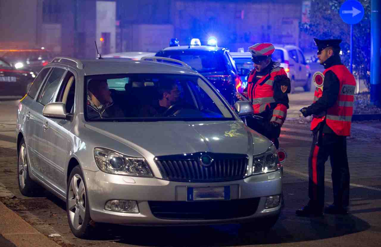 Carabinieri Auto