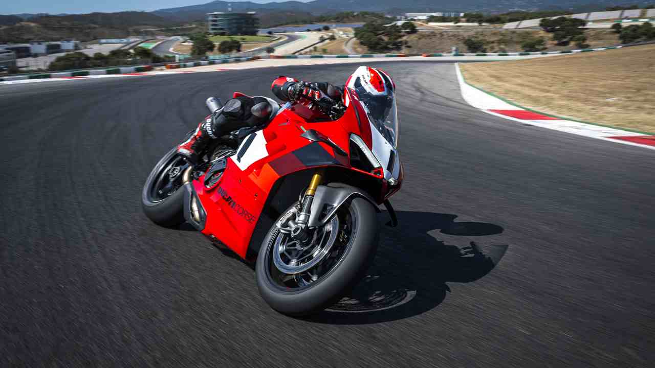 Ducati Panigale V4 R