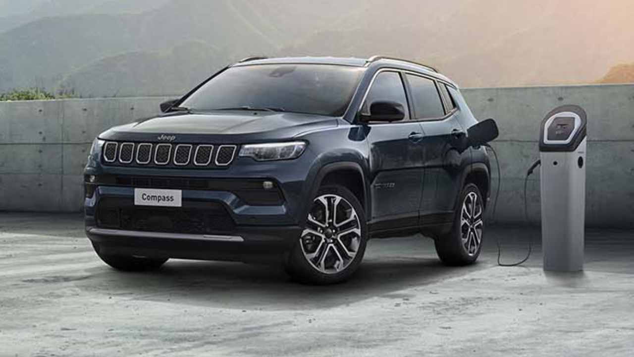 Jeep Compass plug-in