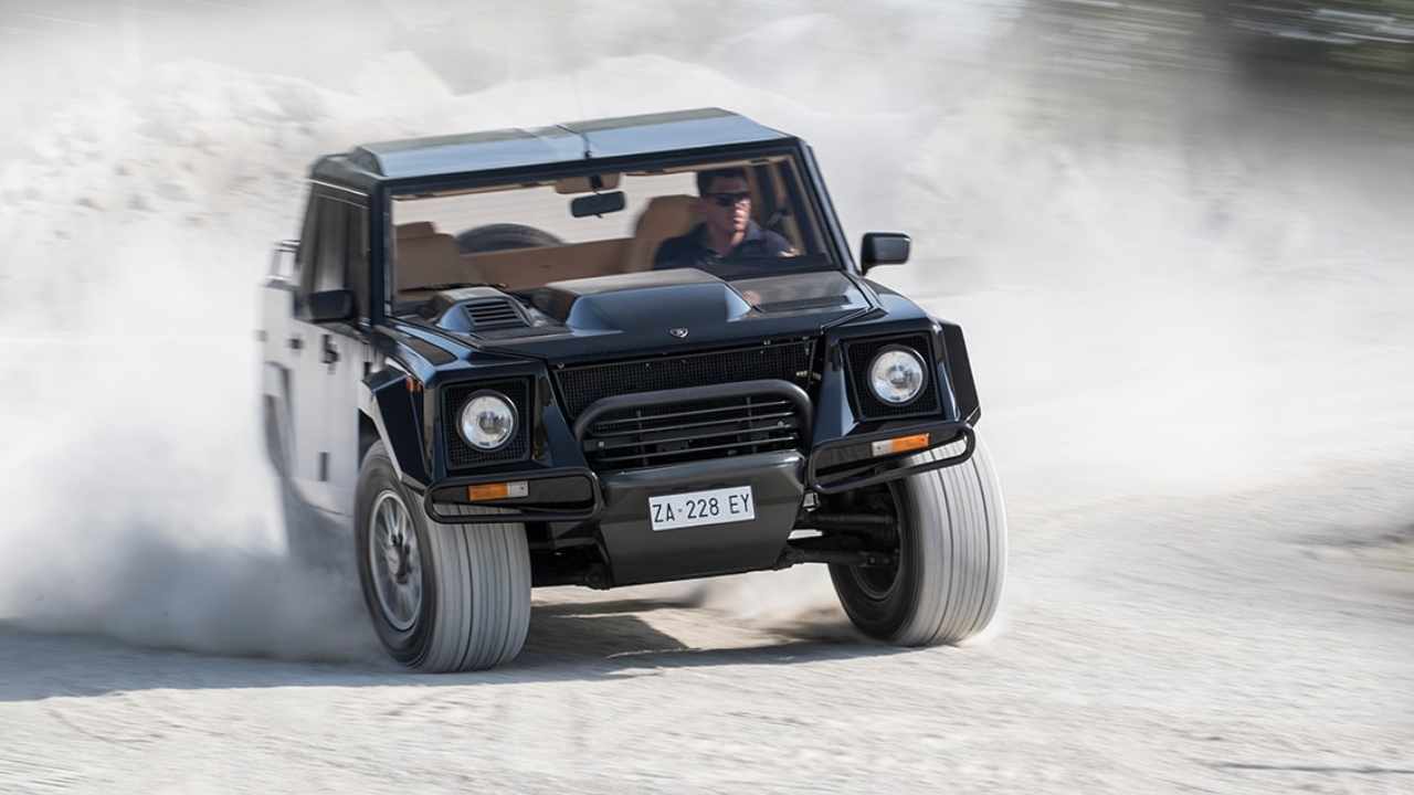 Lamborghini LM 002