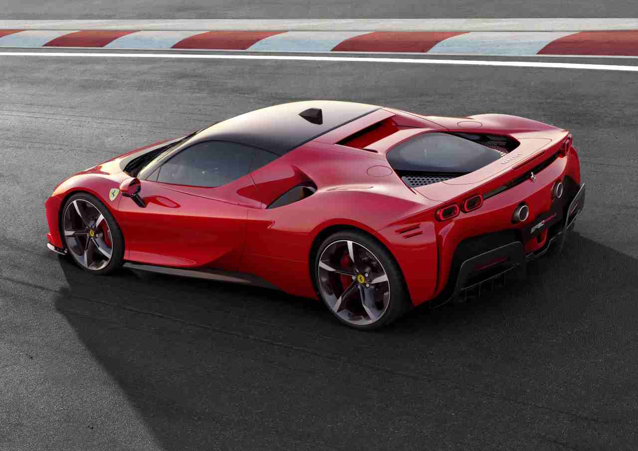 Ferrari SF90 Stradale