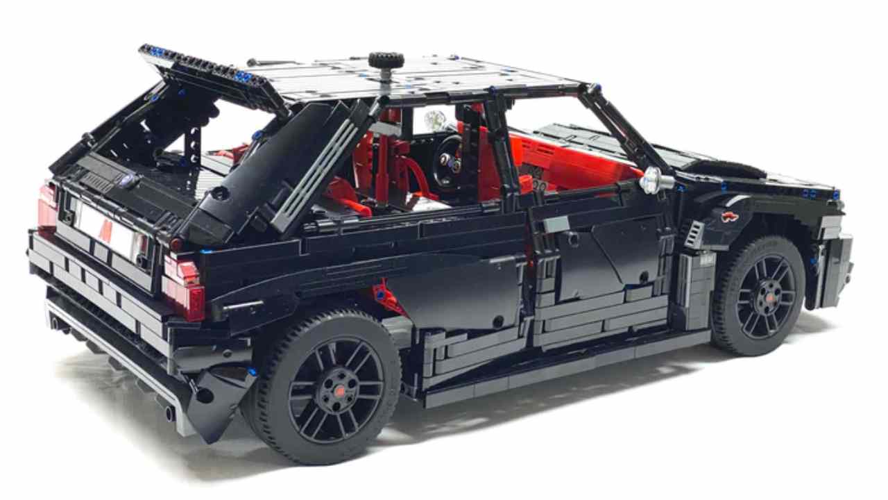 Lancia Delta Futurista kit Lego