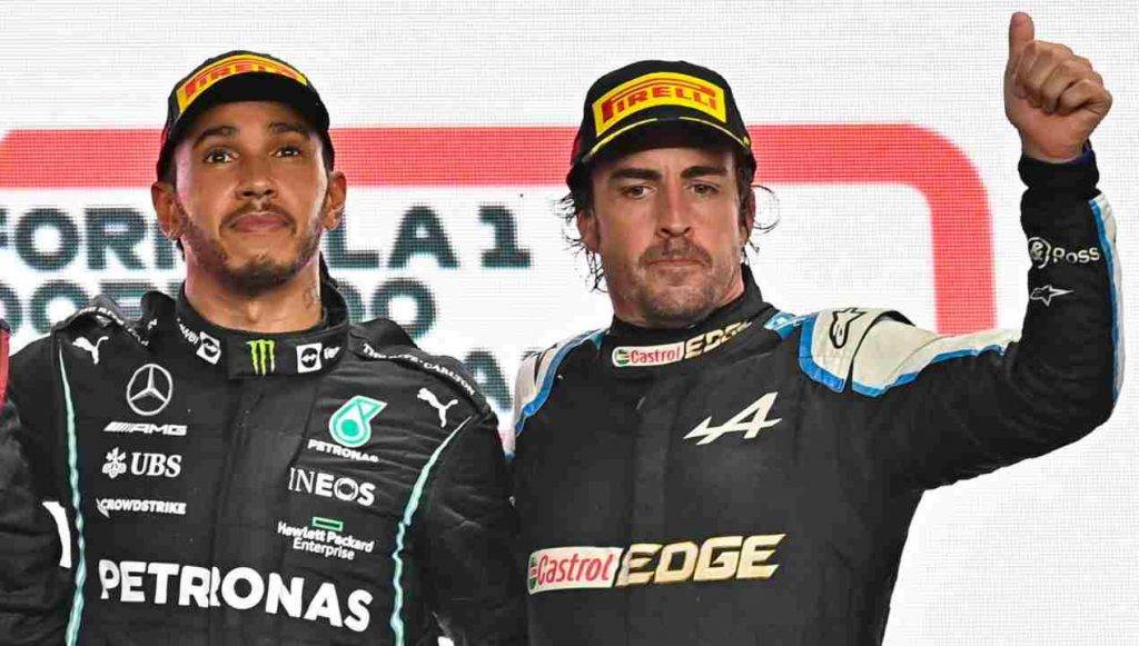 Lewis Hamilton e Fernando Alonso 