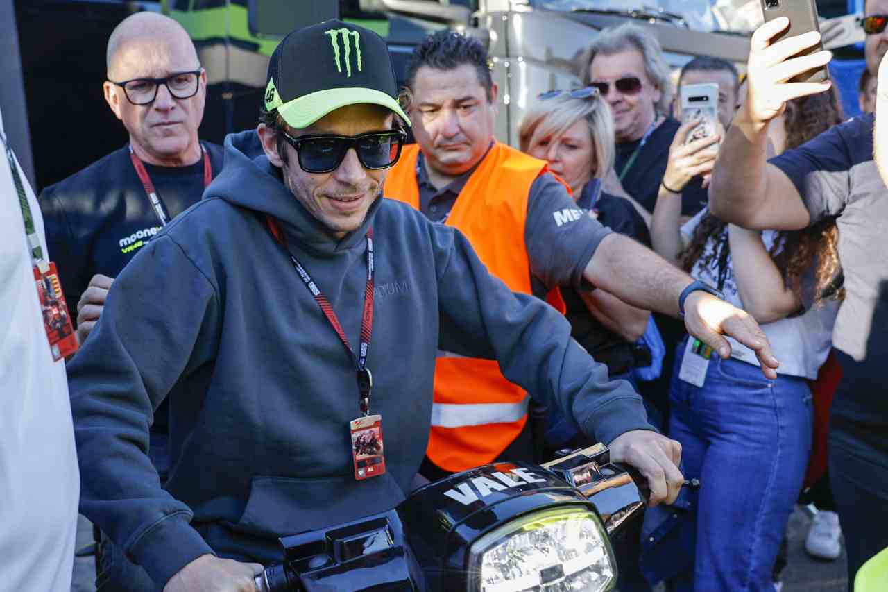 Valentino Rossi Automotorinews 08-11-2022