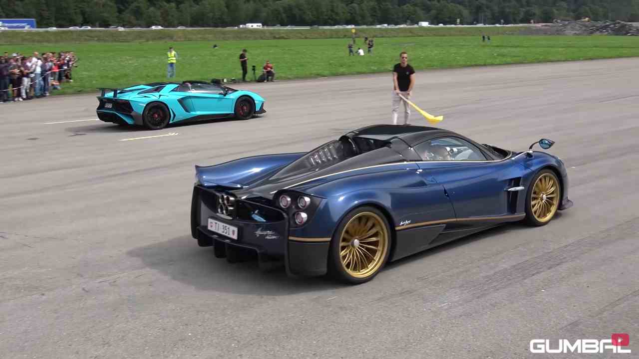 Pagani Huayra Roadster Lamborghini Aventador SV Roadster