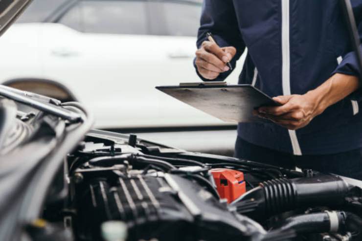Revisione dell'auto