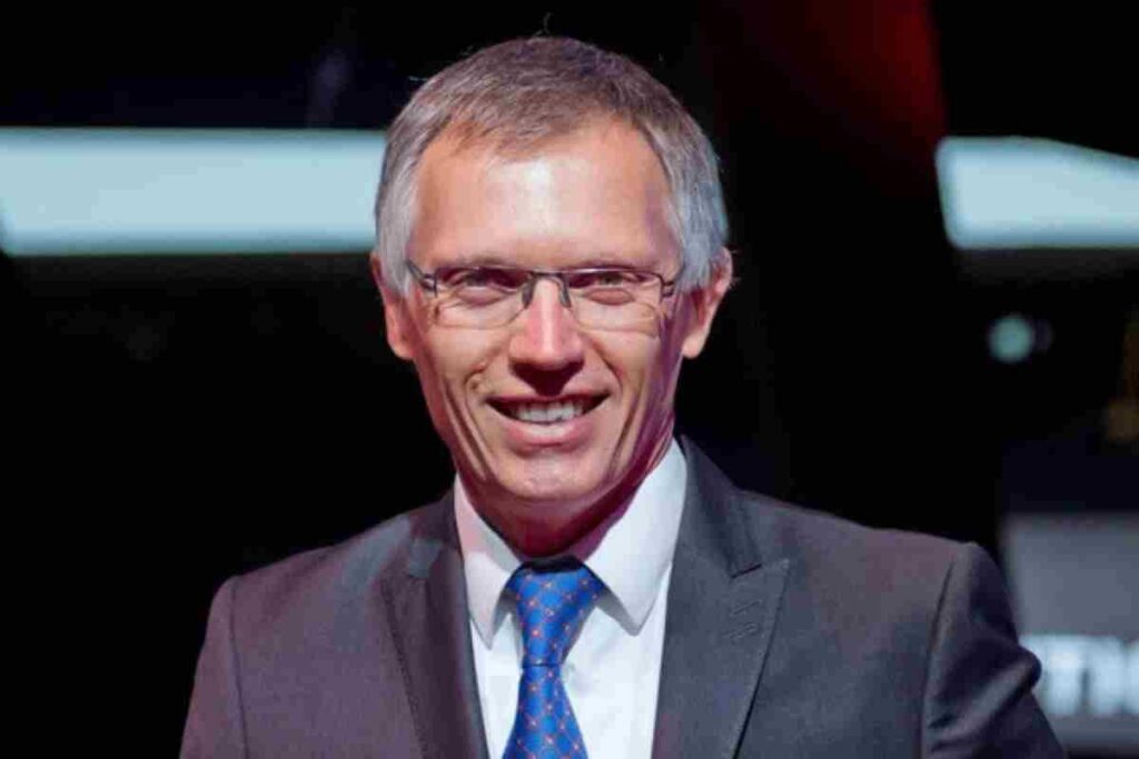 Carlos Tavares soldi