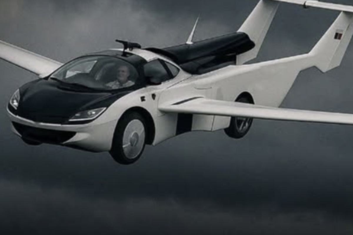 L'AirCar non è solo un veicolo, ma un simbolo di un cambiamento più ampio nel panorama della mobilità.