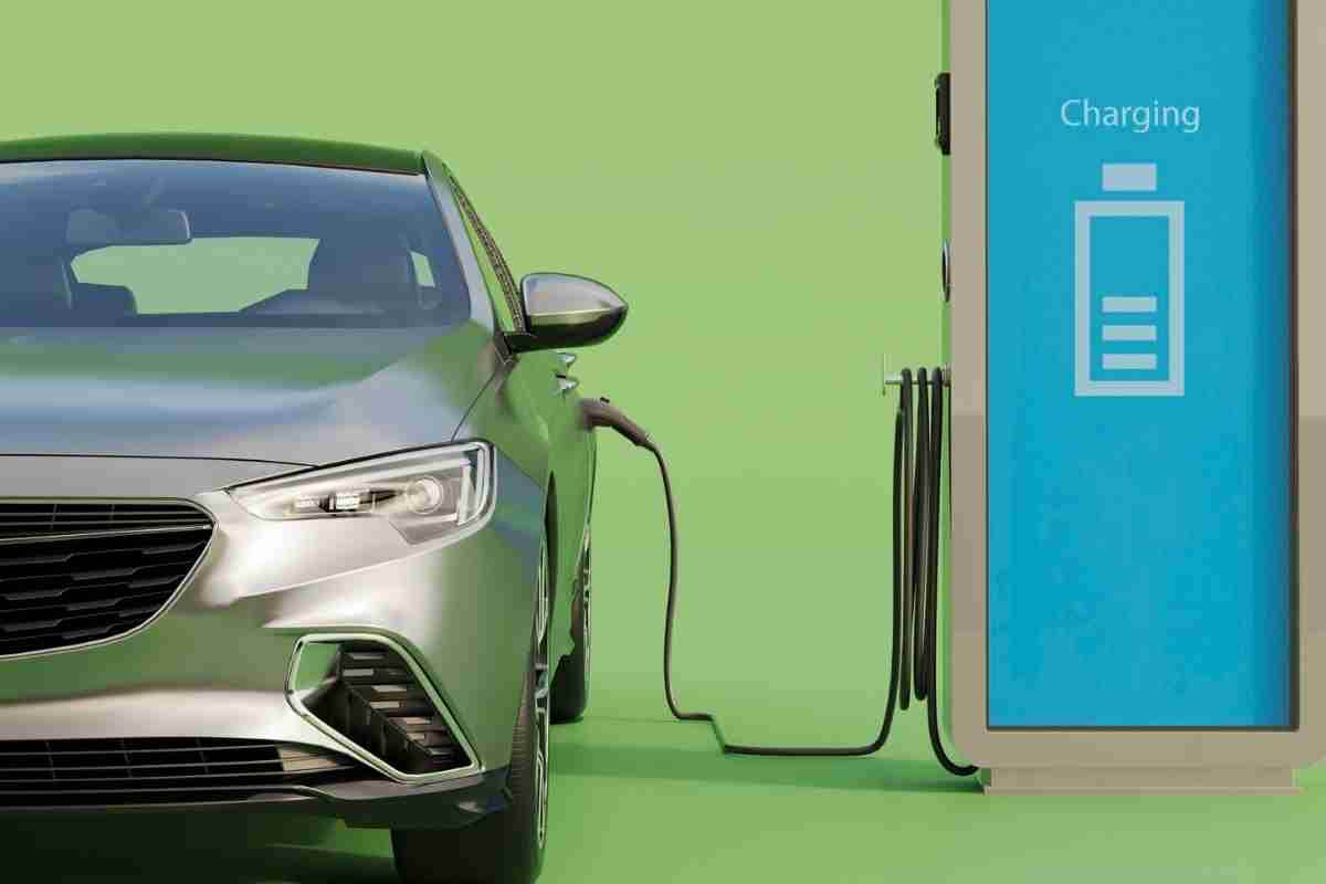 Auto elettriche dietrofront