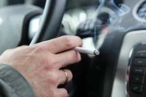 Fumo auto danno