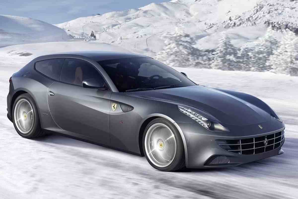 John Elkan Ferrari all'asta