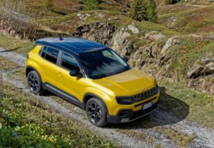 Auto Jeep Avenger