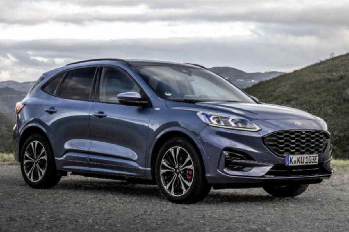 Per richiedere il rimborso, i proprietari delle Kuga Plug-in