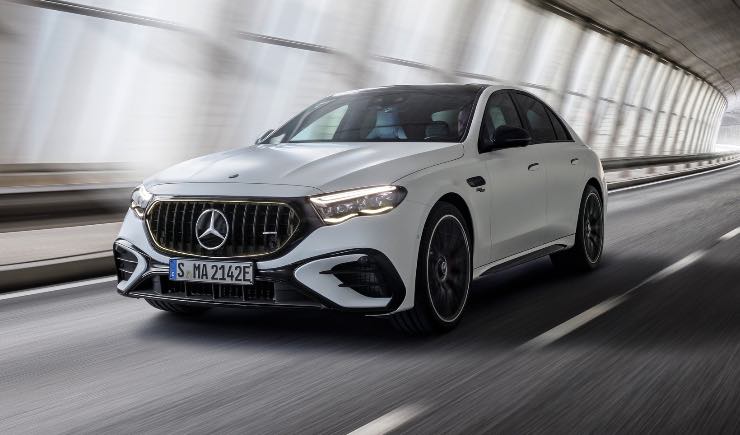 Mercedes dramma auto