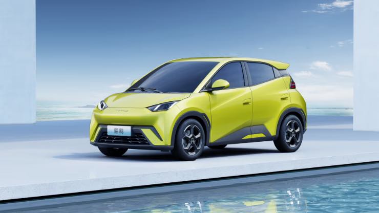 BYD auto elettrica