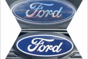 Ford all'asta