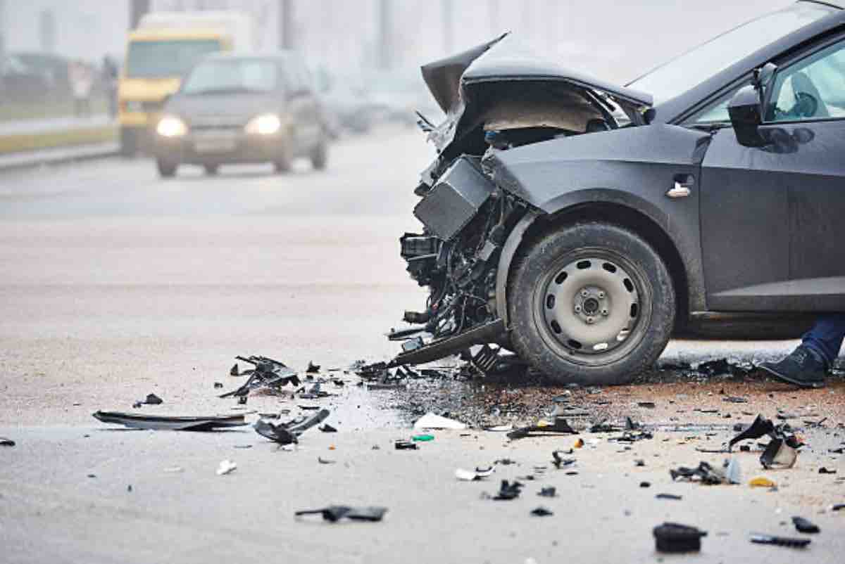 Auto incidente salvezza