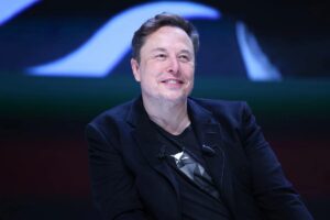 Musk promozione Tesla