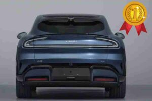 Auto Xiaomi YU7